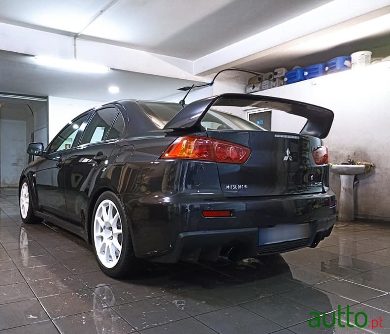 2009' Mitsubishi Eclipse photo #7