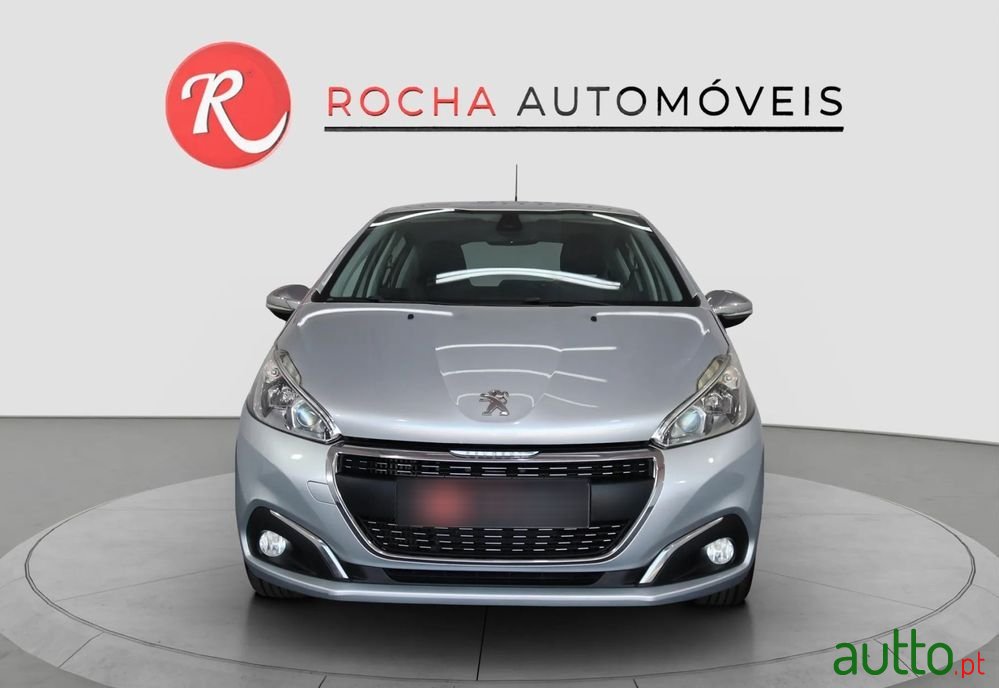 2018' Peugeot 208 photo #2