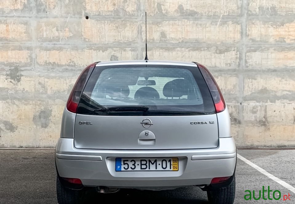2006' Opel Corsa photo #5