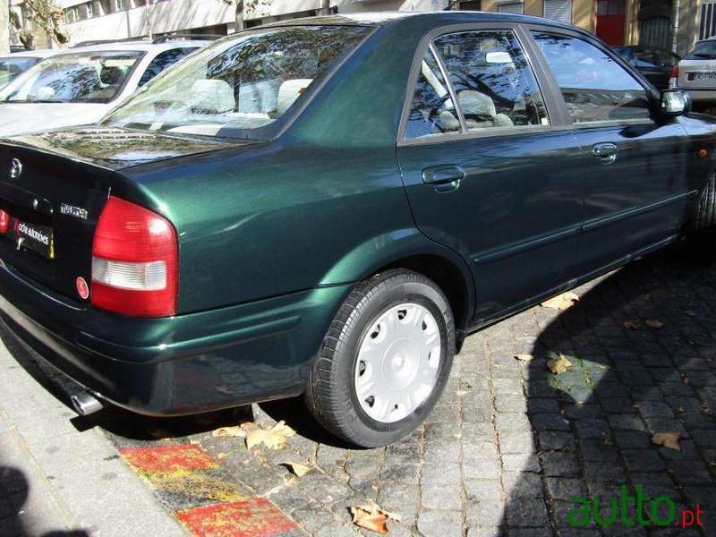 1999' Mazda 323 1.3 photo #2