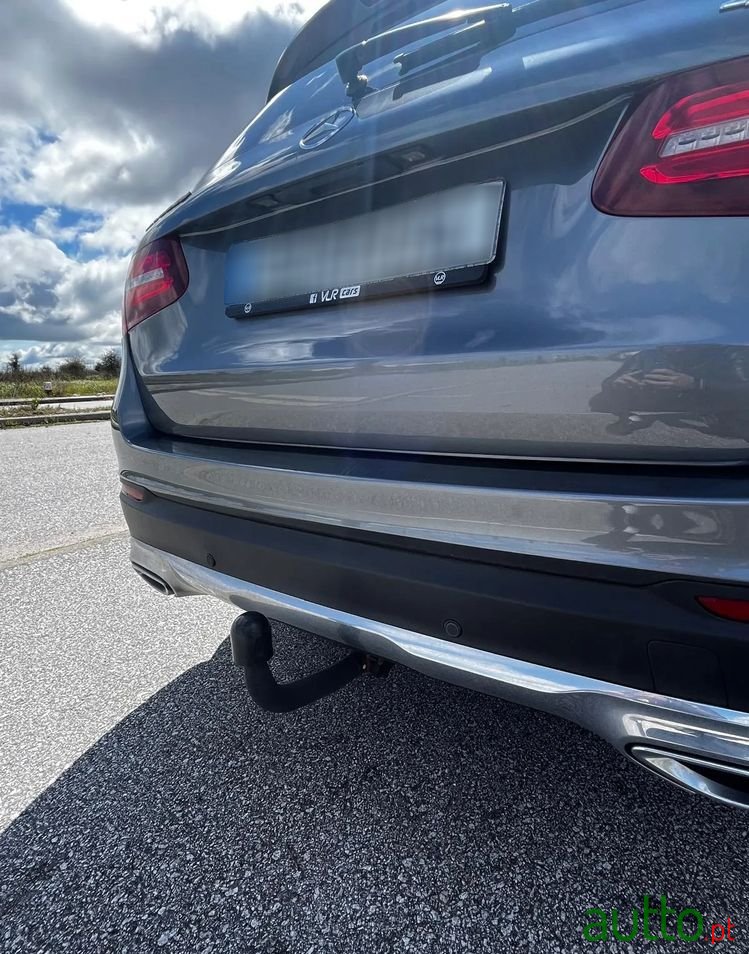 2016' Mercedes-Benz Classe Glc D 4-Matic photo #6