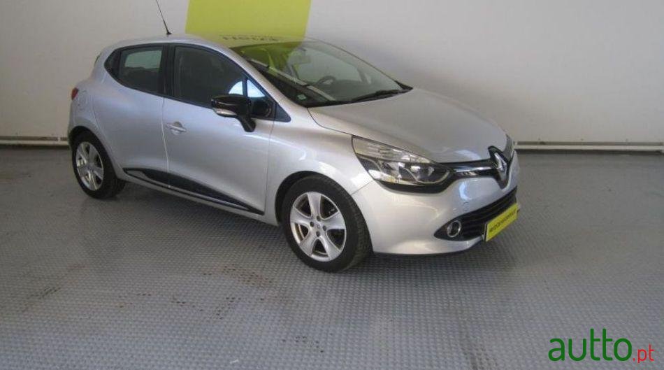 2016' Renault Clio photo #1