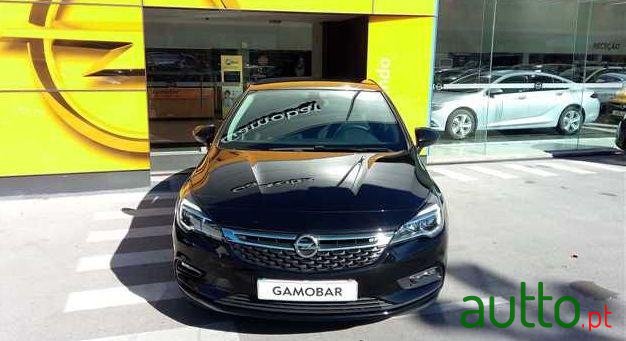 2017' Opel Astra Cdti Dynamic S/S photo #1