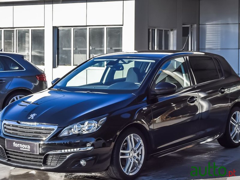 2016' Peugeot 308 photo #3