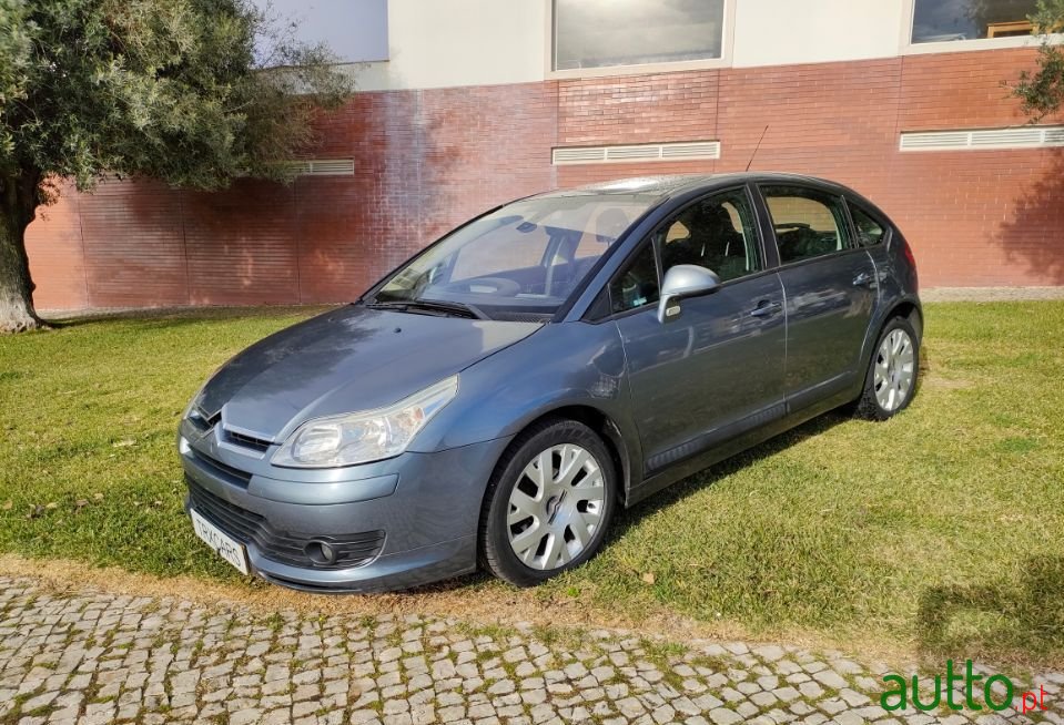 2006' Citroen C4 photo #1