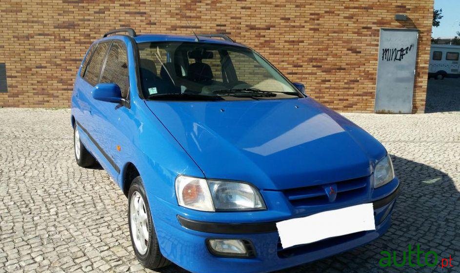 1999' Mitsubishi Space Star photo #1