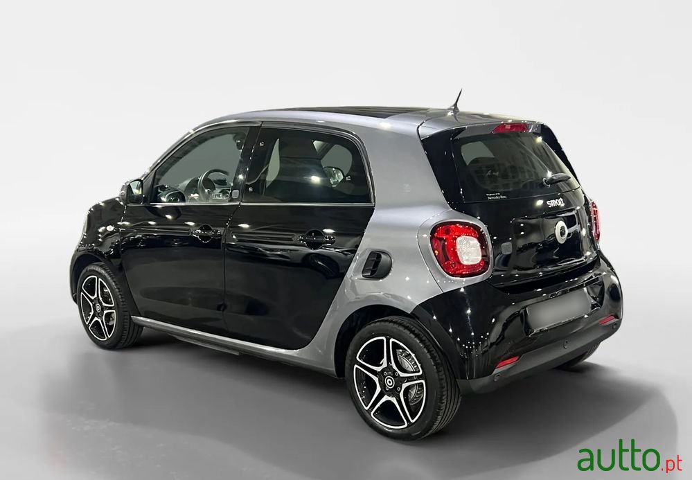 2020' Smart Forfour Eq Pulse photo #3