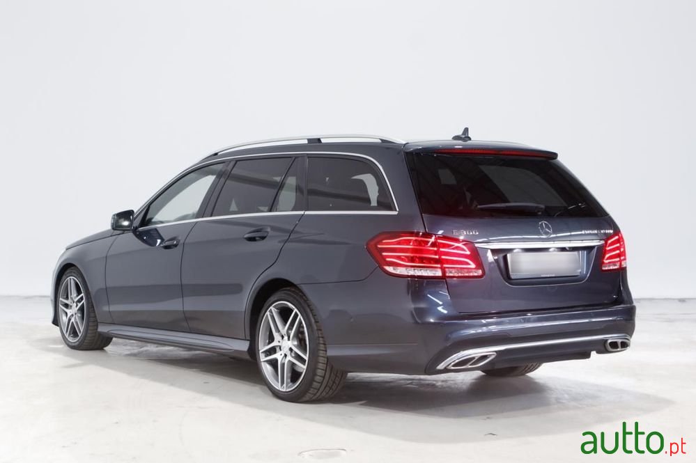 2014' Mercedes-Benz Classe E photo #4