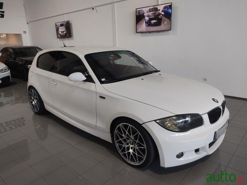 2008' BMW 118 photo #2