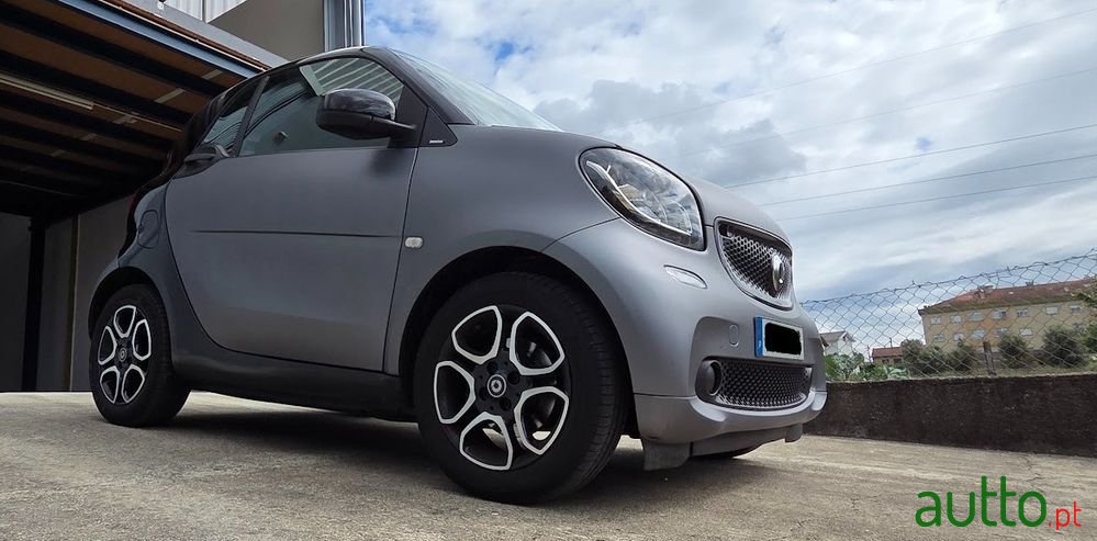 2016' Smart Fortwo Passion photo #4
