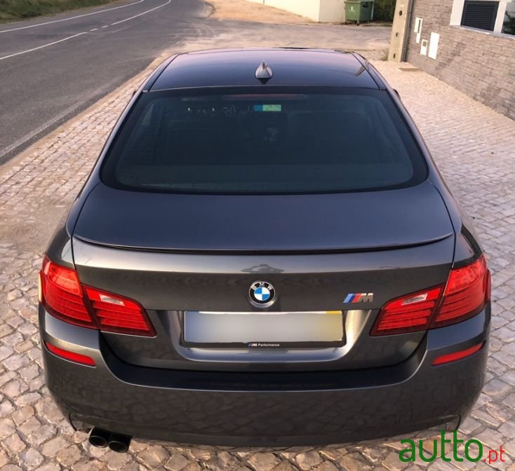 2015' BMW 525 photo #4