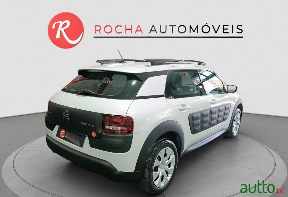 2017' Citroen C4 Cactus photo #5