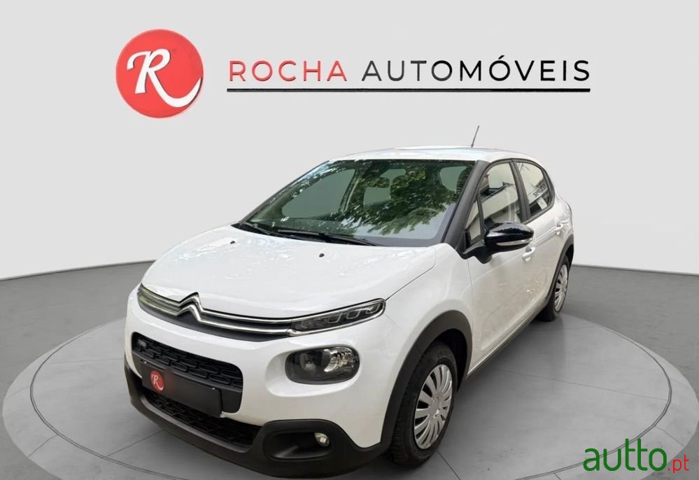 2017' Citroen C3 1.2 Puretech Feel photo #1