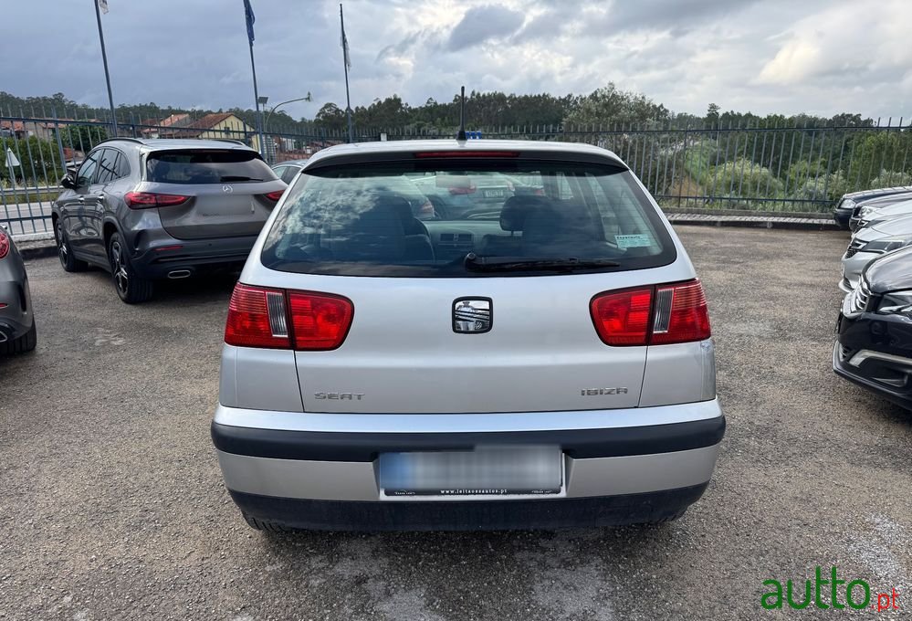 2001' SEAT Ibiza 1.4 Passion photo #5