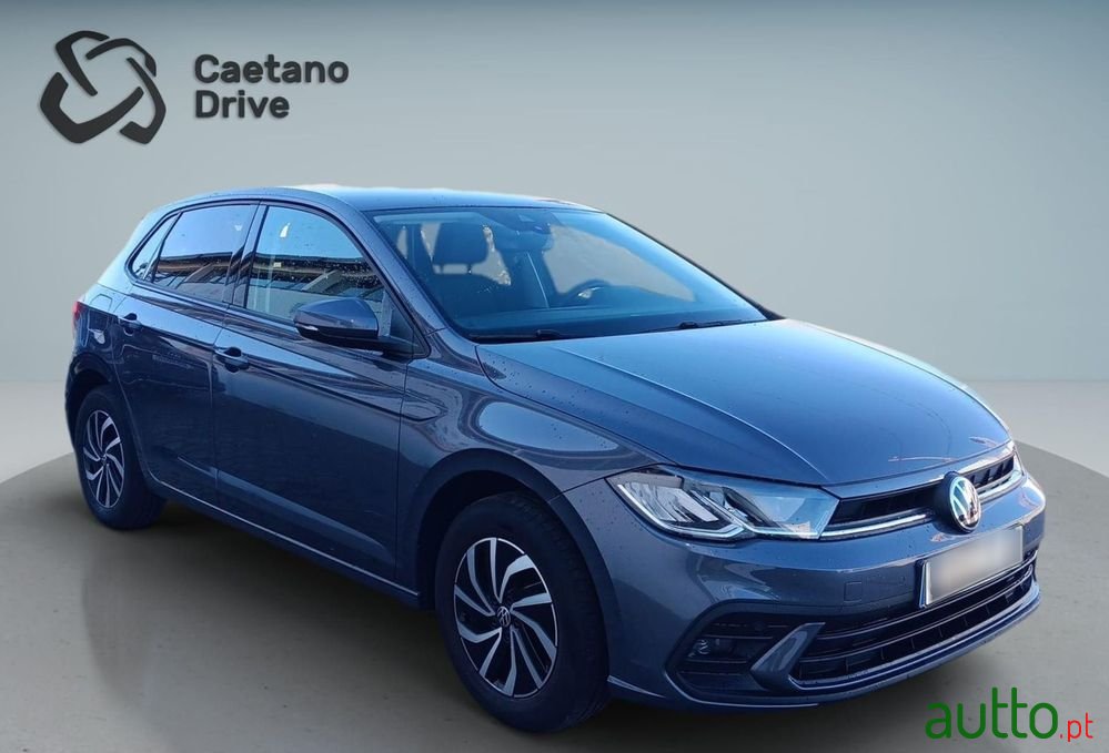 2024' Volkswagen Polo 1.0 Tsi Urban photo #1