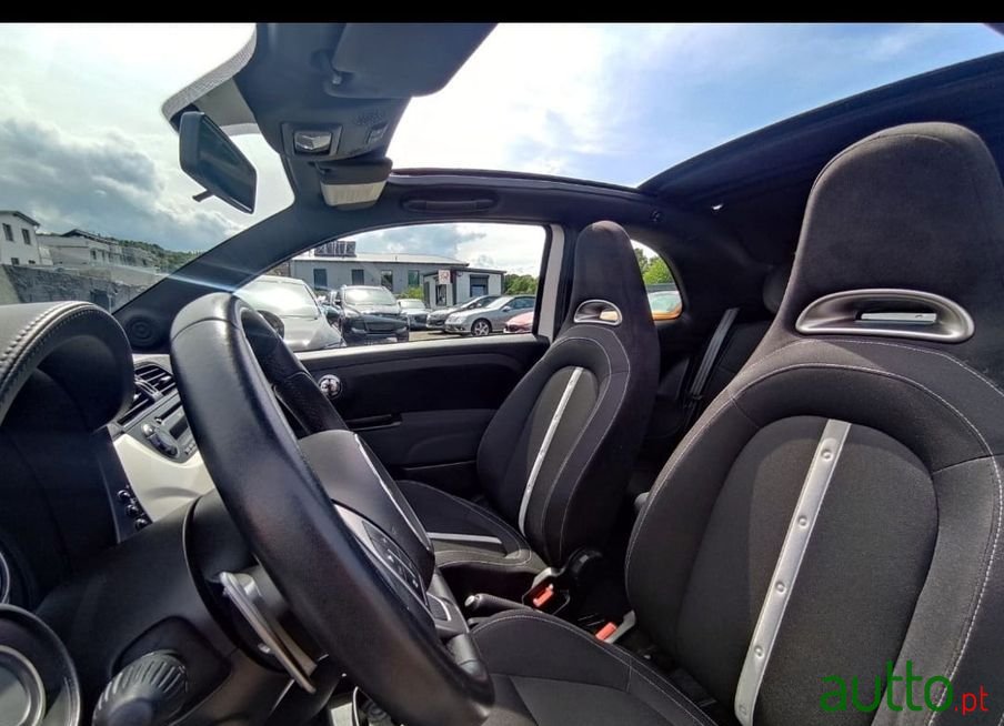 2011' Fiat 500C Abarth photo #5