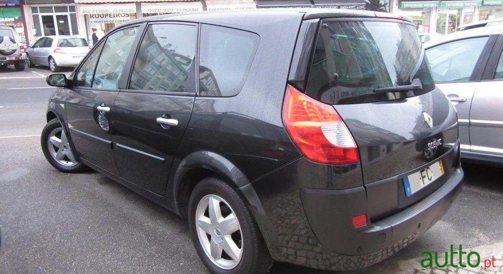2008' Renault Grand Scenic 1.5 dCi SE Exclusive photo #2