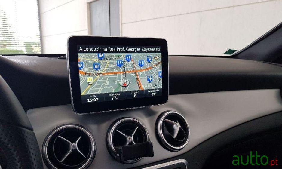 2016' Mercedes-Benz Cla-180 photo #1