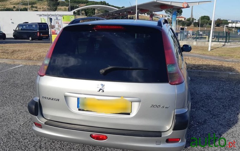 2006' Peugeot 206 Sw photo #3