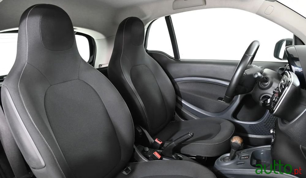 2018' Smart Fortwo 0.9 Passion 90 Aut photo #4