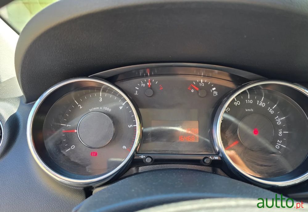 2015' Peugeot 3008 photo #3