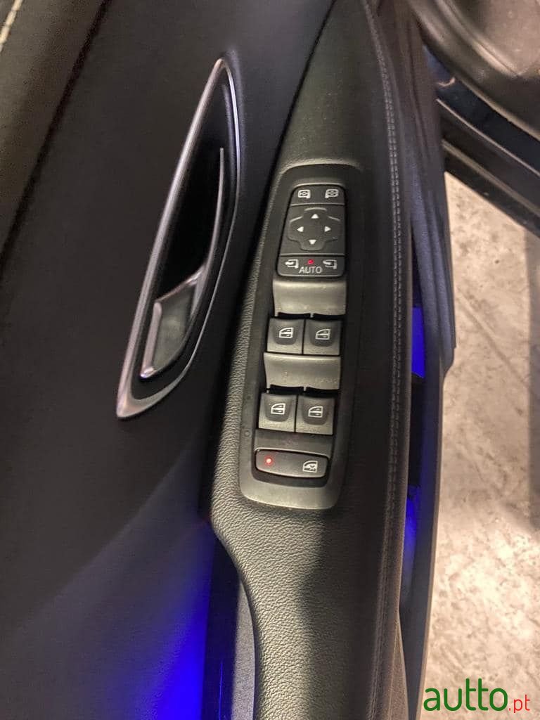 2017' Renault Grand Scenic photo #3