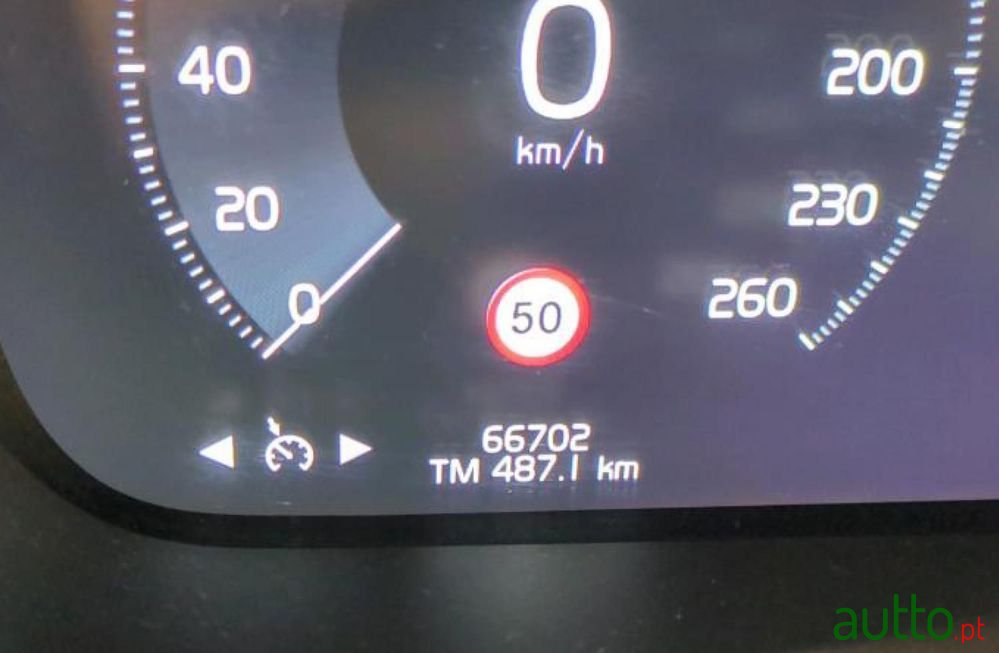 2021' Volvo V60 photo #6