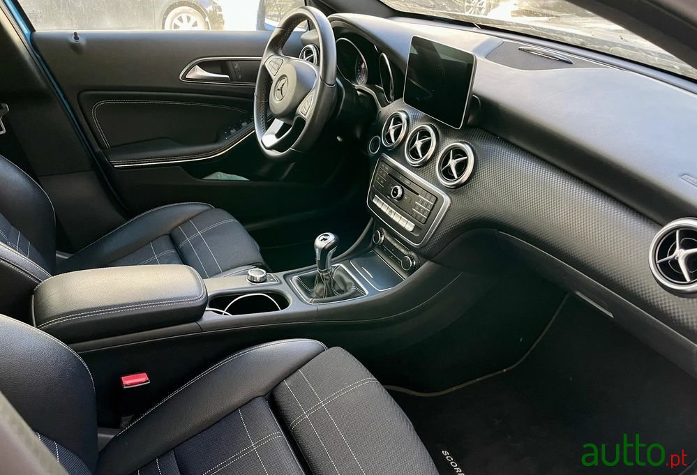 2016' Mercedes-Benz Classe A Score! photo #4