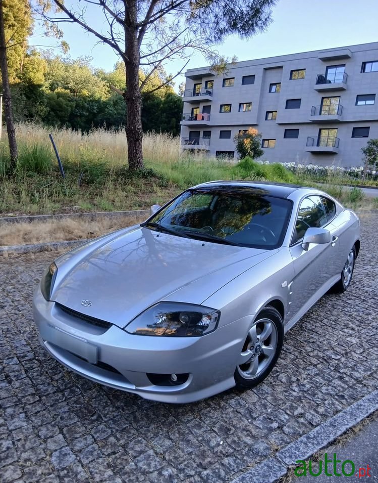 2006' Hyundai Coupe 2.0 Fx photo #4