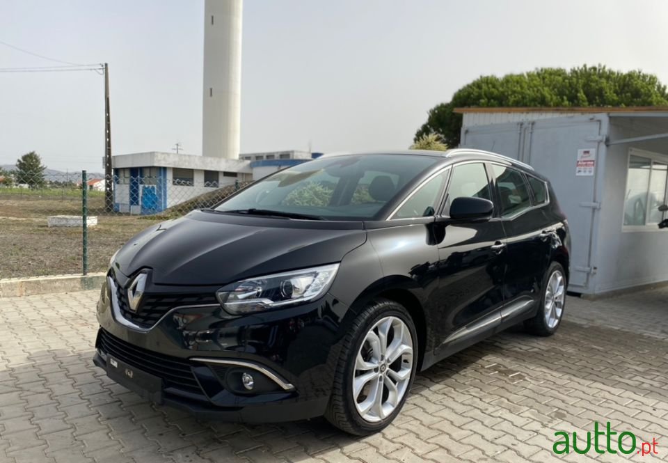 2018' Renault Grand Scenic photo #1