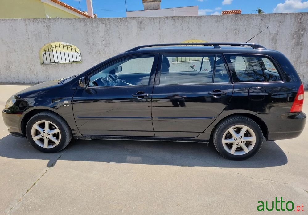 2002' Toyota Corolla Sw photo #4
