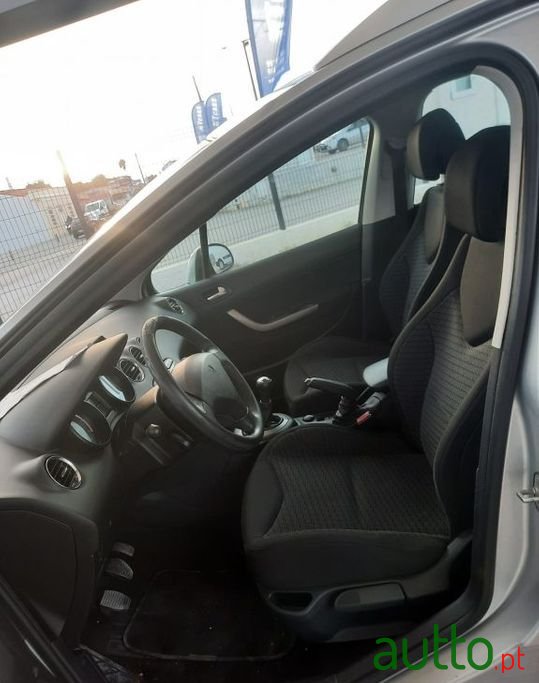 2009' Peugeot 308 Sw photo #4