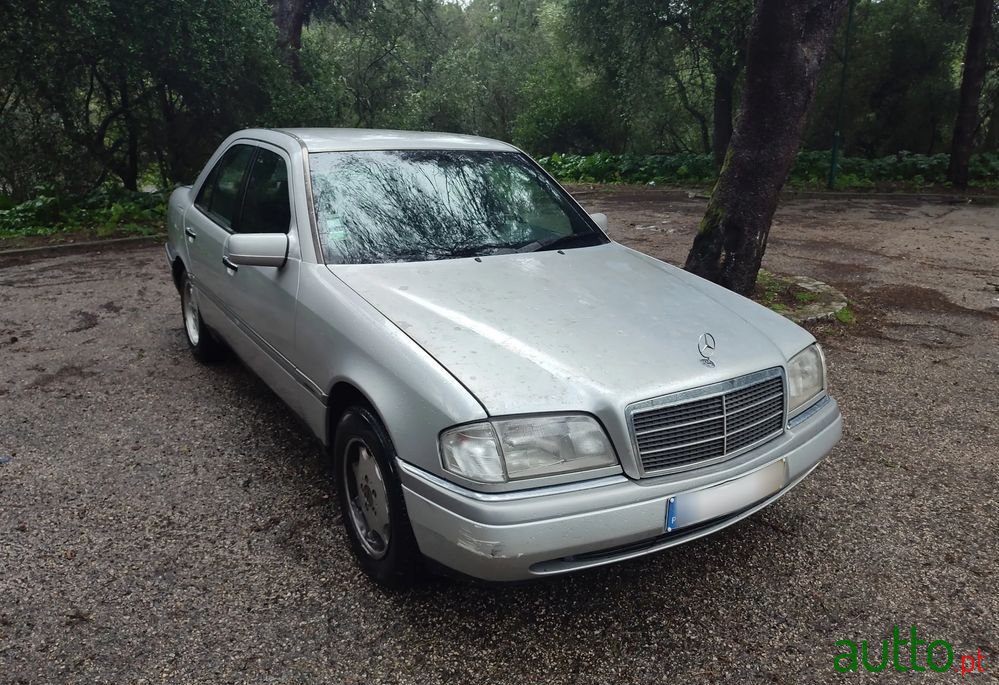 1995' Mercedes-Benz C 250 photo #6