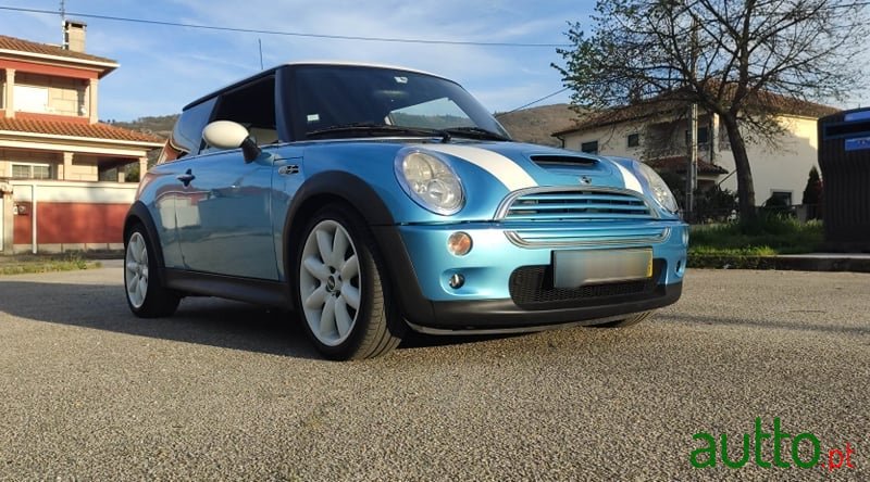 2003' MINI Cooper S photo #1