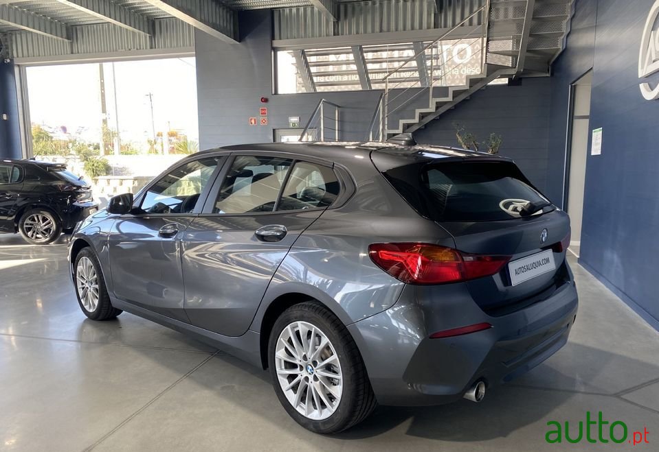 2021' BMW 116 photo #3