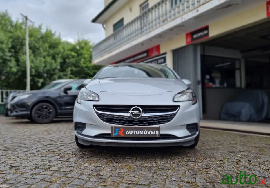 2015' Opel Corsa photo #2