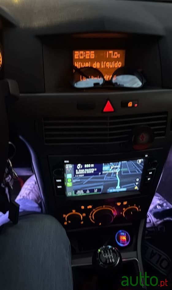 2006' Opel Astra photo #5