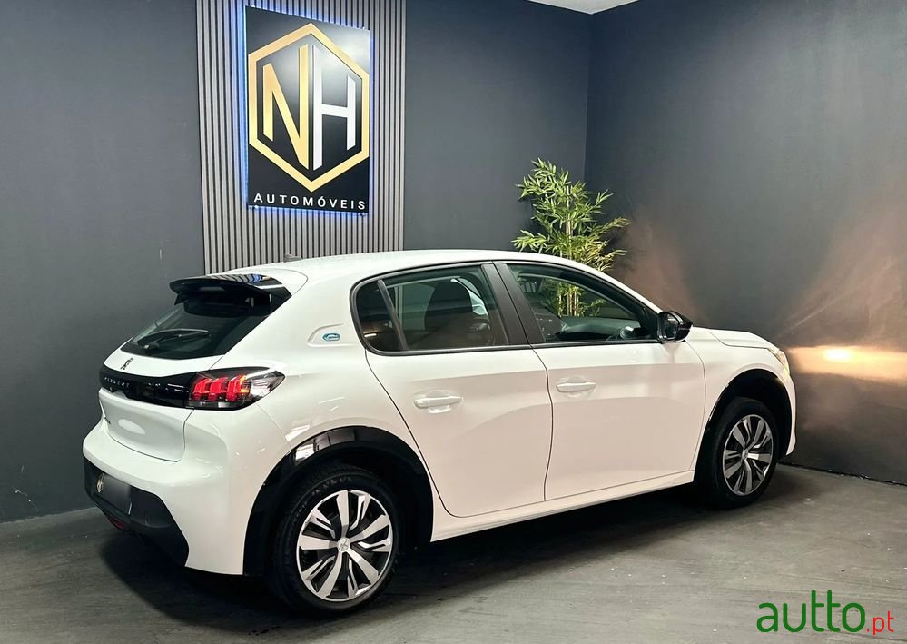 2022' Peugeot e-208 50 Kwh Active photo #5