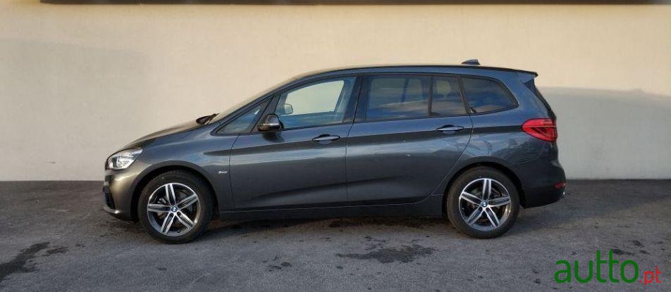 2018' BMW 216 Gran Tourer photo #1