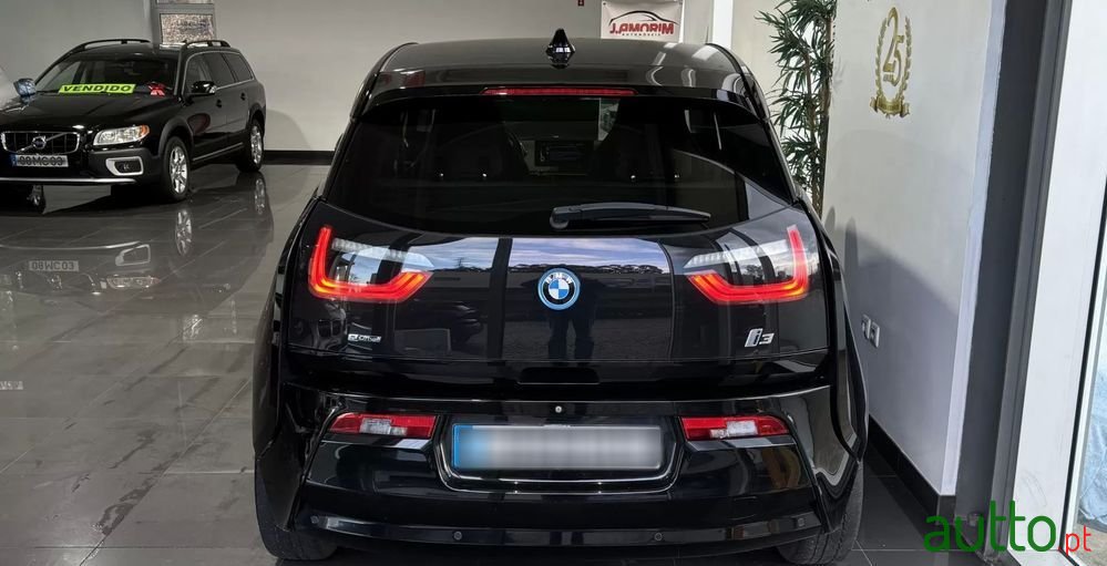 2016' BMW Série I 94Ah photo #6