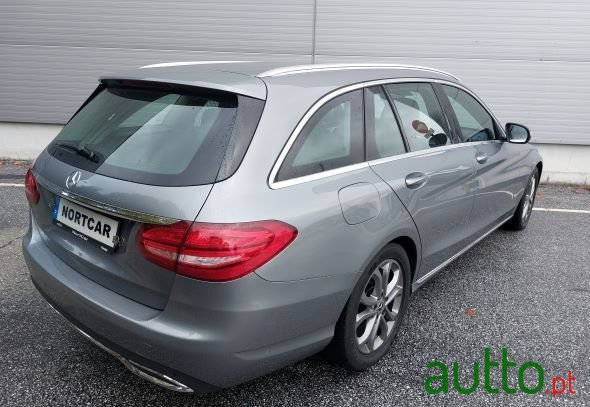 2015' Mercedes-Benz C-220 photo #4