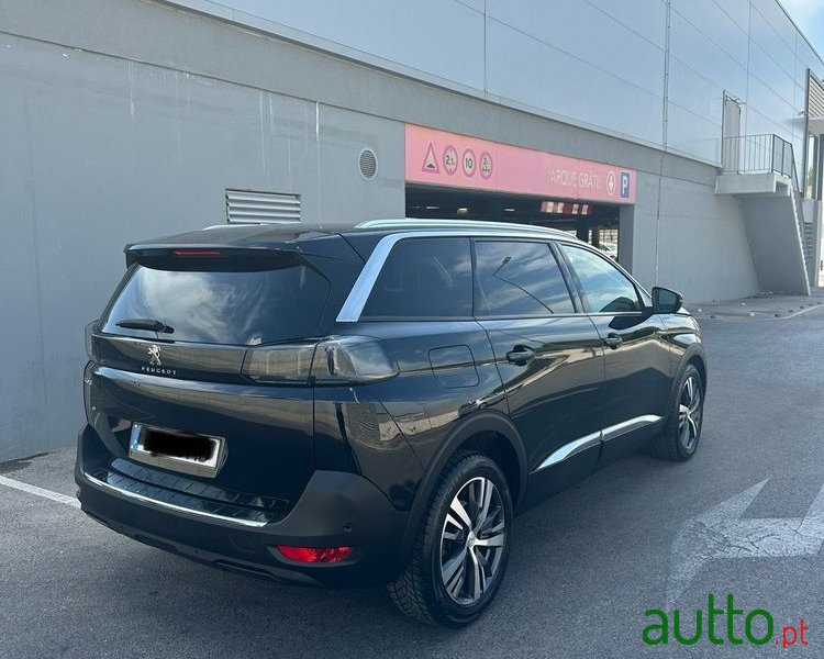 2021' Peugeot 5008 photo #5