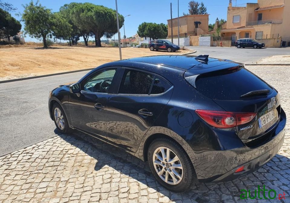 2015' Mazda 3 photo #6