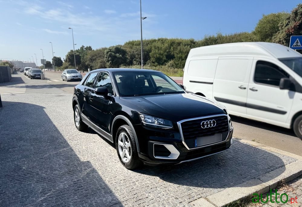 2019' Audi Q2 30 Tfsi photo #3