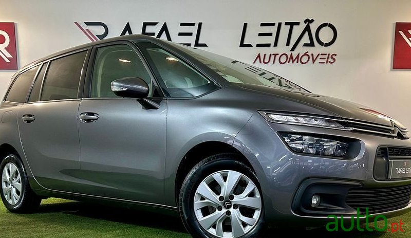 2020' Citroen C4 Grand Picasso photo #5