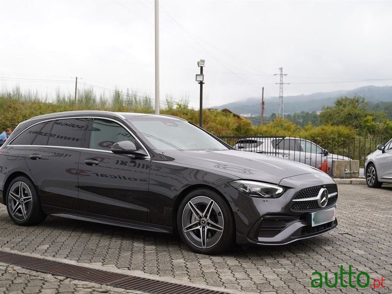 2022' Mercedes-Benz Classe C photo #6