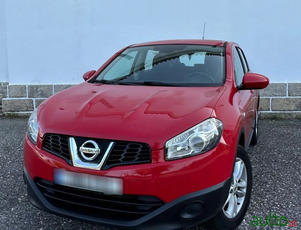 2011' Nissan Qashqai photo #1