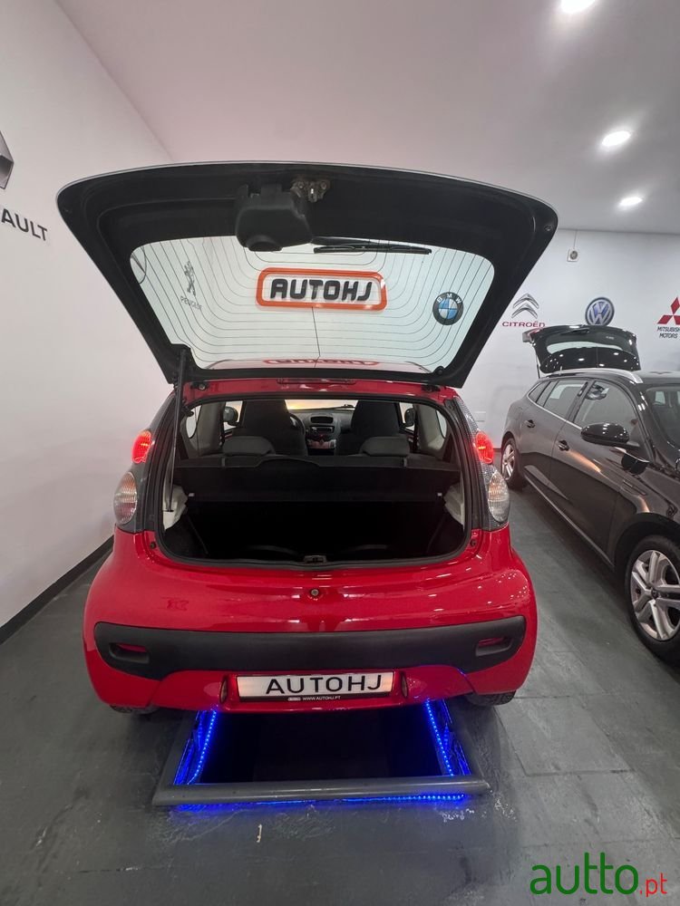 2009' Citroen C1 1.0 Style photo #5