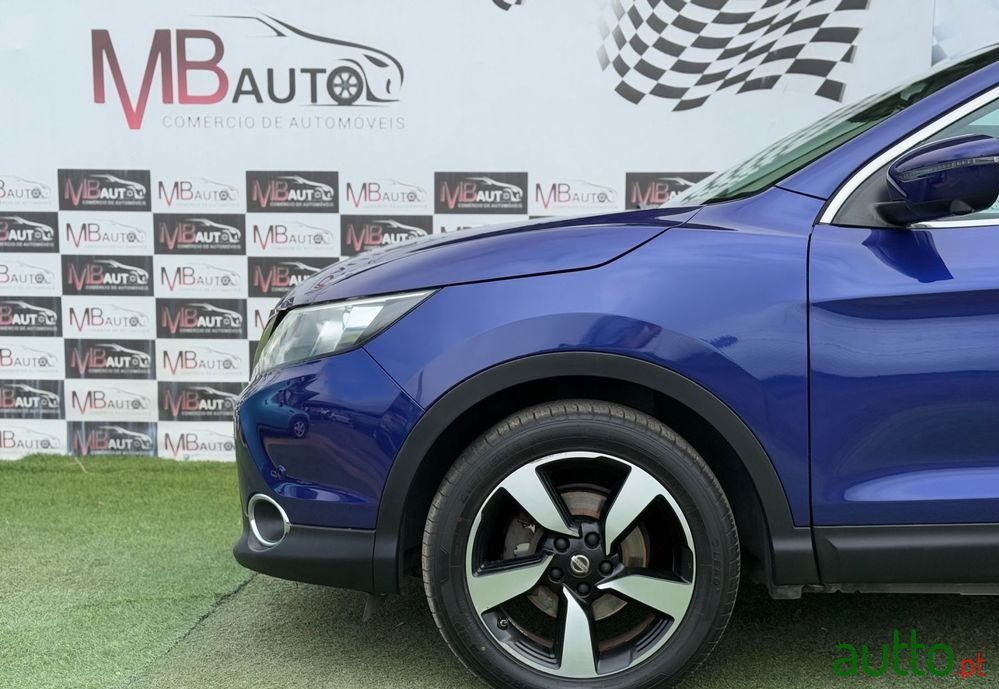 2015' Nissan Qashqai 1.5 Dci N-Connecta photo #6