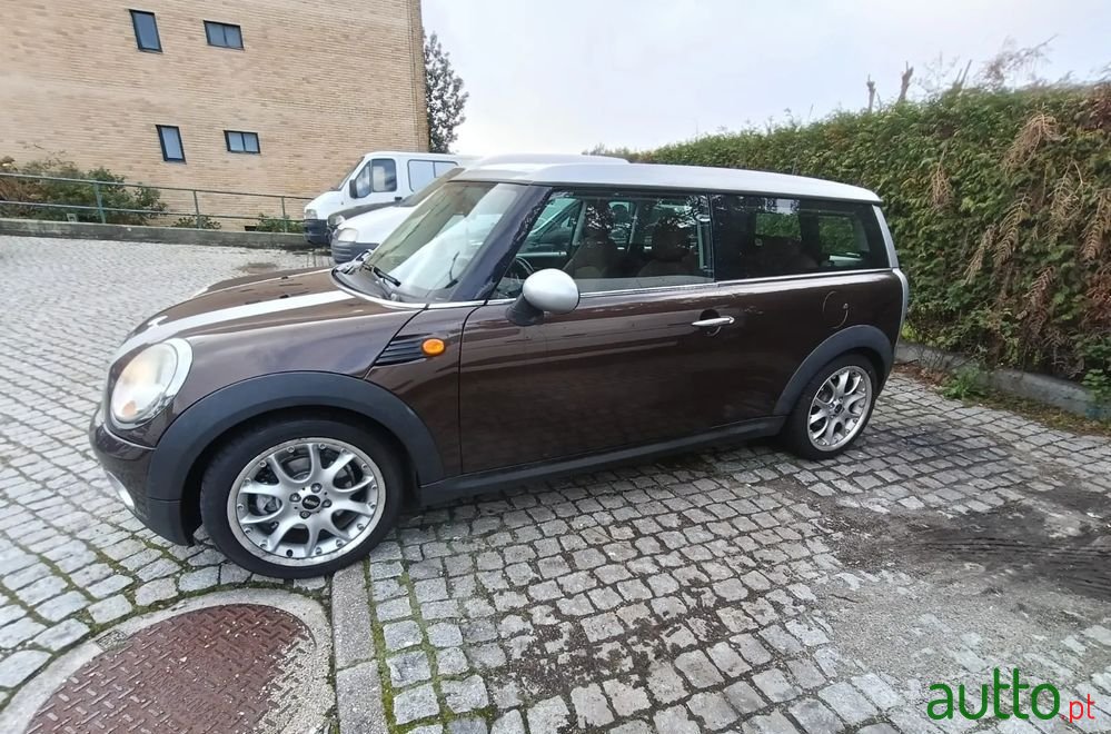 2008' MINI Clubman Cooper photo #6